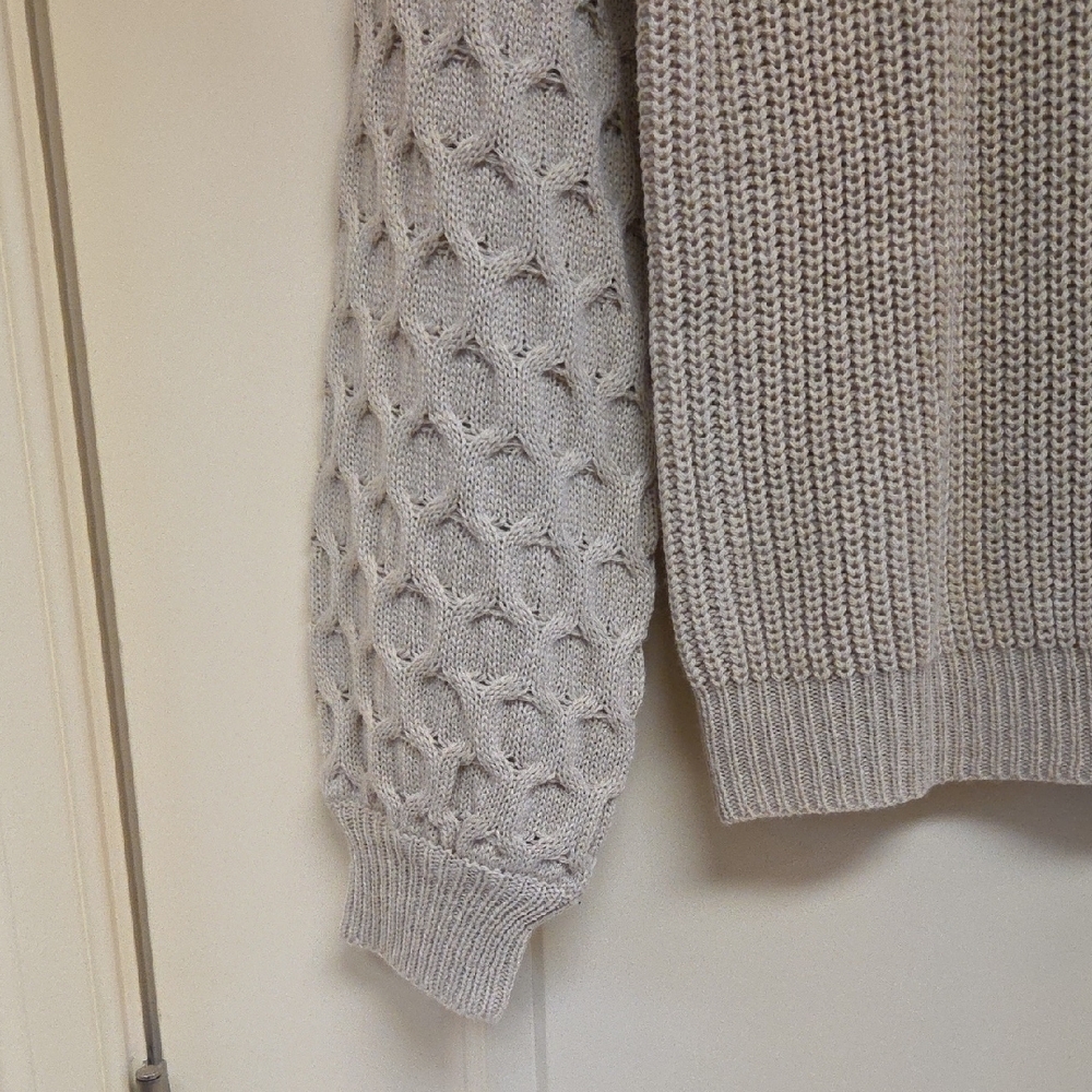 Cupshe Women's Cream Crew Neck Sweater - Picture 3 of 6